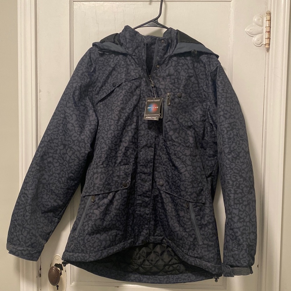 NWT Arctix Black and Gray Leopard Print Winter Jacket - size XL